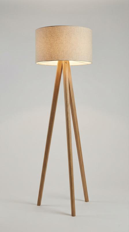 Tripode Wooden Floor Lamp